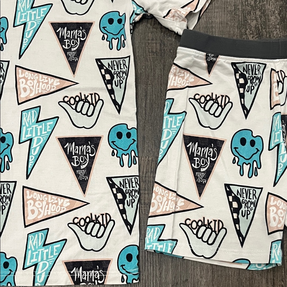 Kids Pajamas with Fun Print - Picture 4 of 5